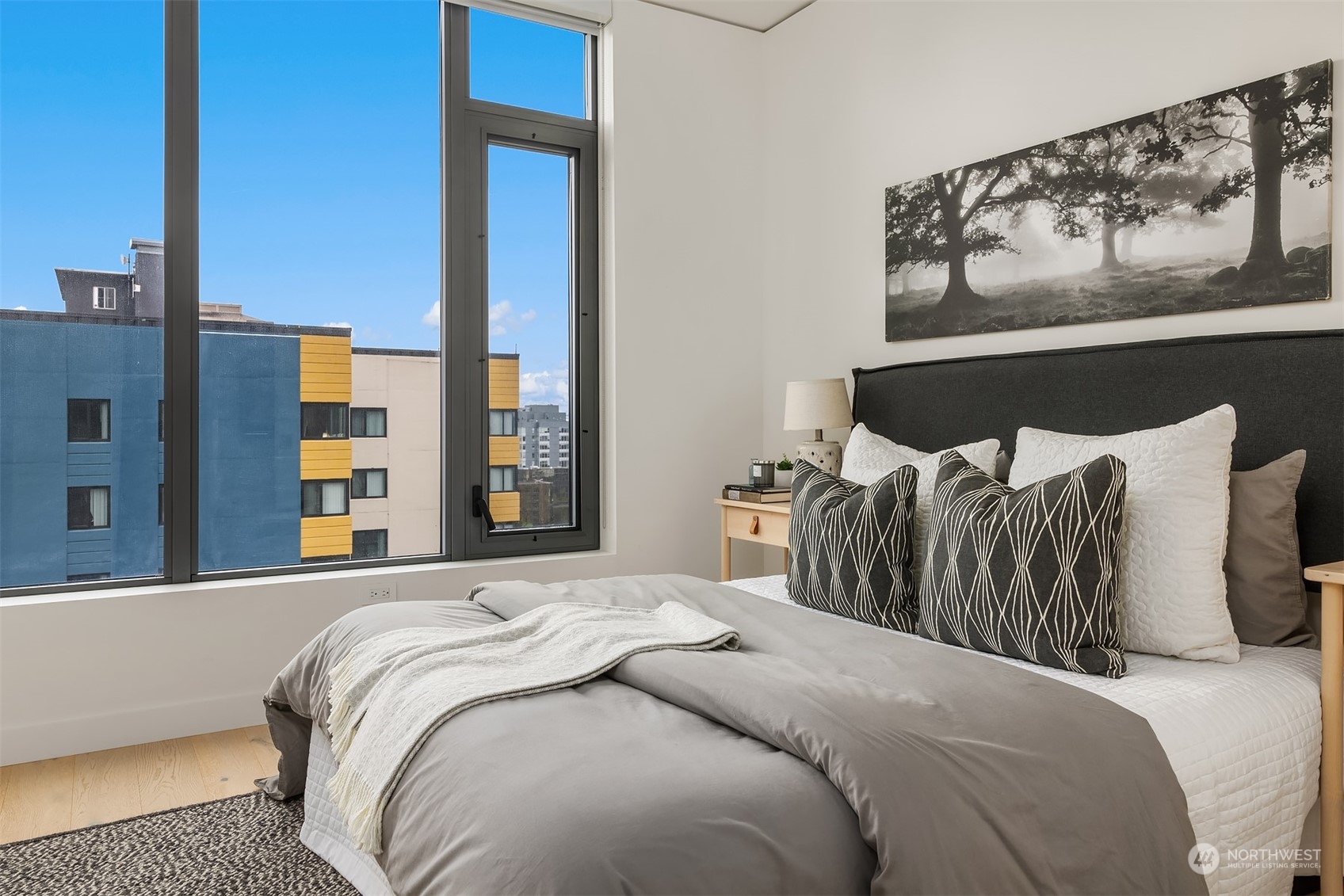 2510 6th Avenue, Unit 1606 Seattle, WA 98121 - Photo 10 of 40