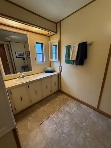 $39,900 | 608 Tanglewood Road, Matteson, IL 60443