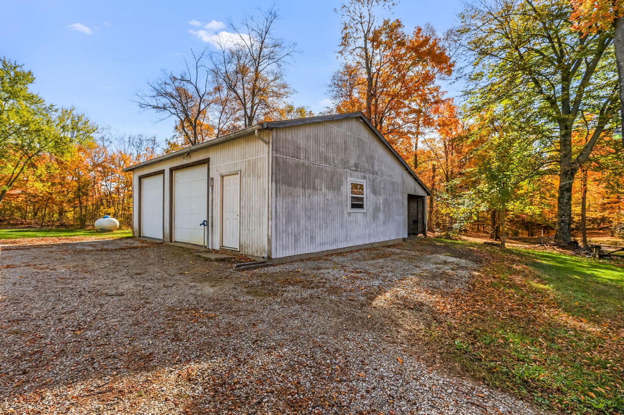 4043 Blacks Road Southwest Hebron, OH 43025 - Photo 51 of 68 Two Garage Detached