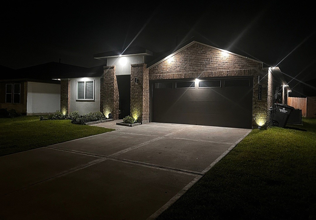 7723 Golden Rubia Lane Rosharon, TX 77583 - Photo 33 of 34 a view of a projector room