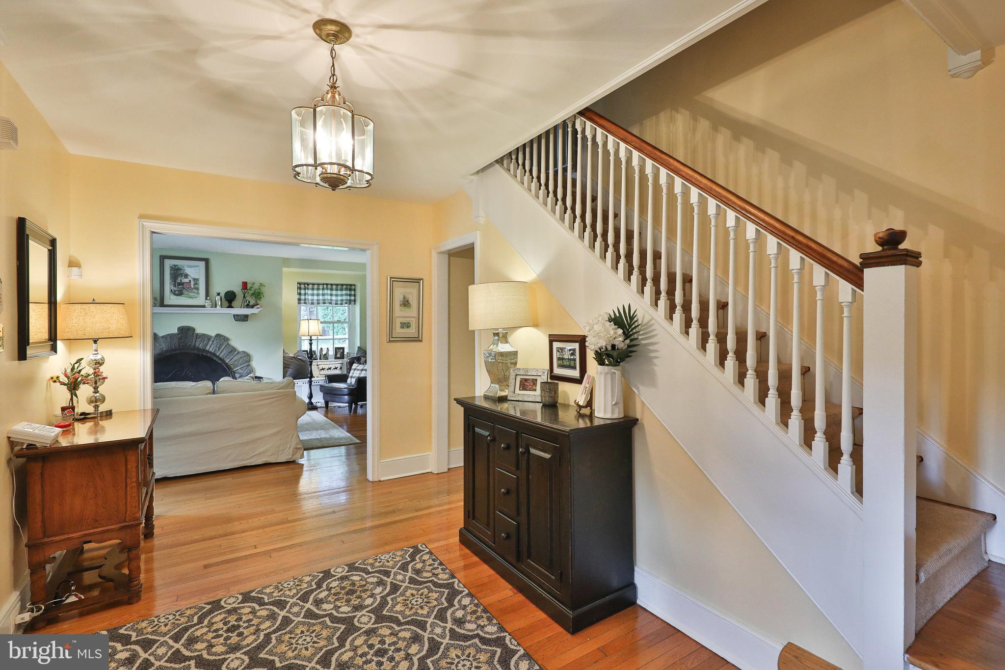 724 Baeder Road Jenkintown, PA 19046 - Photo 4 of 30 Foyer