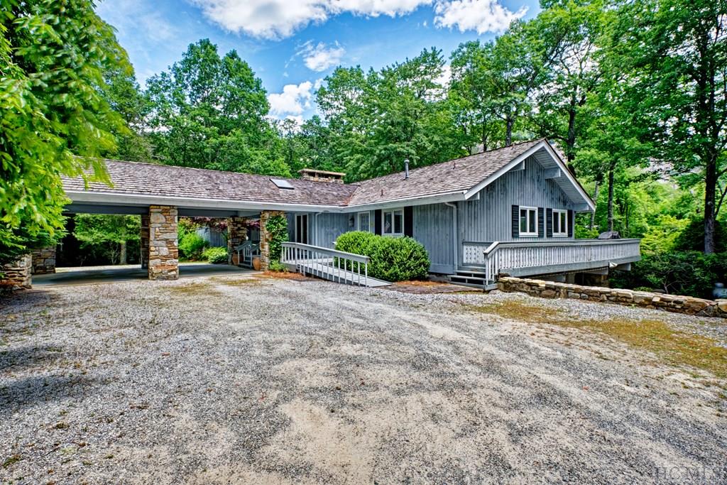 645 Wade Road Cashiers, NC 28717 - Photo 24 of 26 Gallery Image 24