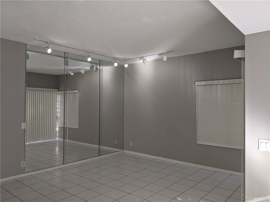 633 North Buttonbush Trail Orange, CA 92869 - Photo 11 of 26 a view of an empty room with window