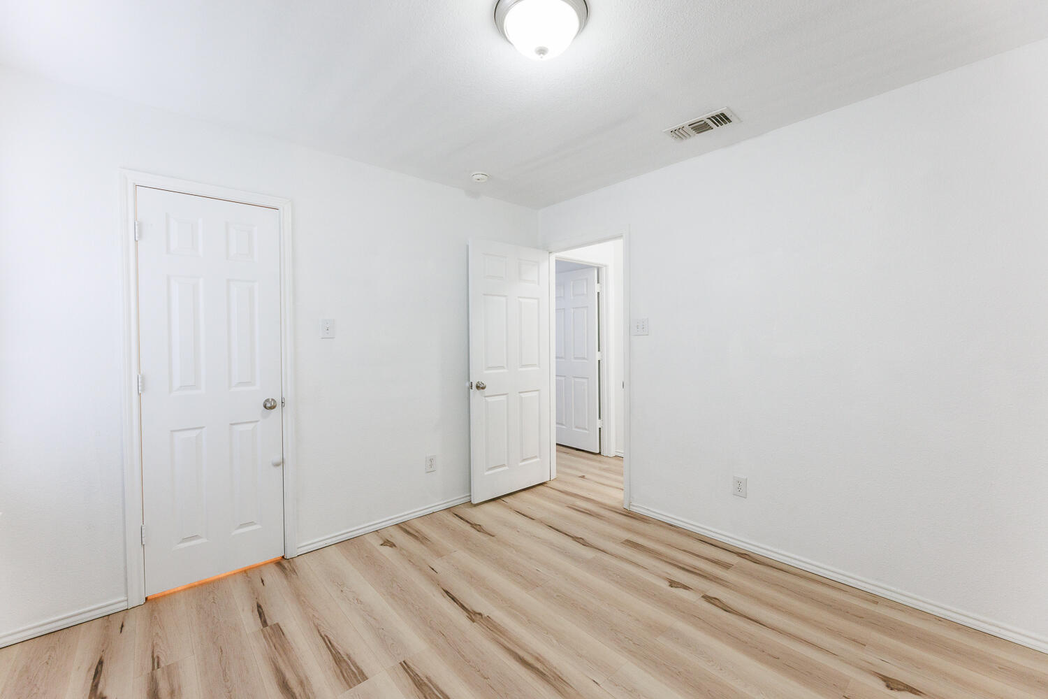 6906 37th Street Lubbock, TX 79407 - Photo 34 of 50 Third Bedroom