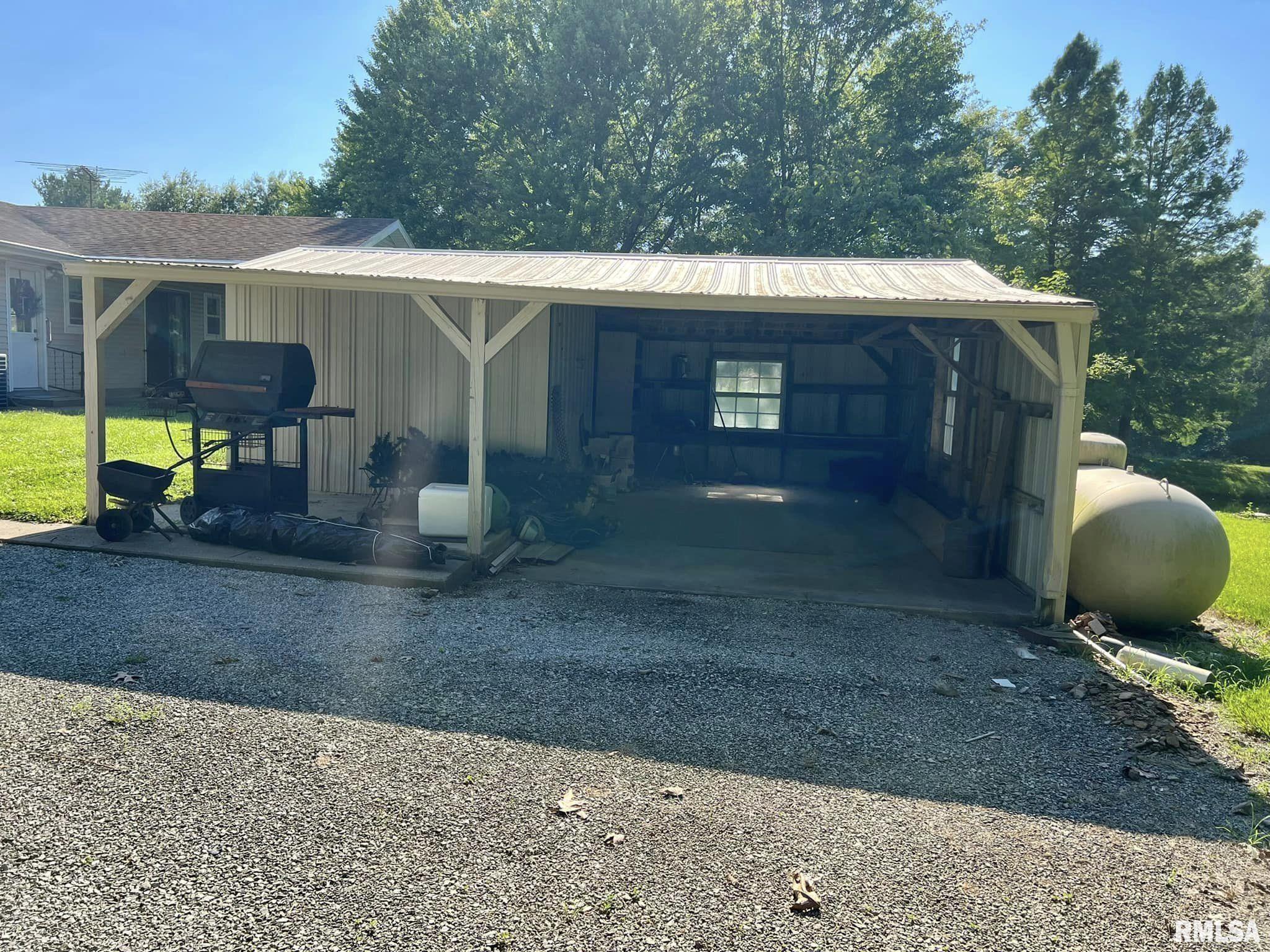 253 Water Tower Road Stonefort, IL 62987 - Photo 24 of 65