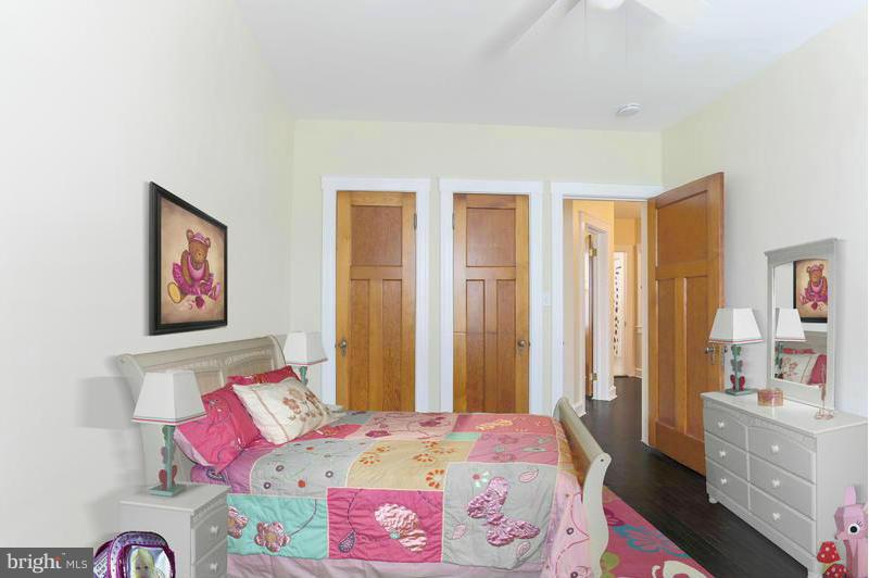 3425 Juneway Baltimore, MD 21213 - Photo 16 of 24 Bedroom