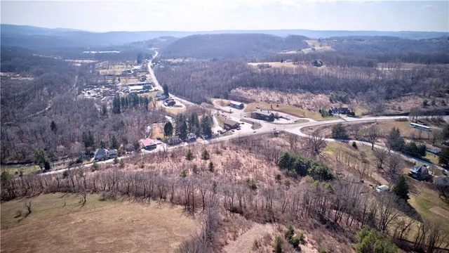 $235,000 | 4850 East State Route 31, Jones Mills, PA 15646