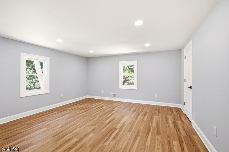 48 Petersburg Road Hackettstown, NJ 07840 - Photo 9 of 36
