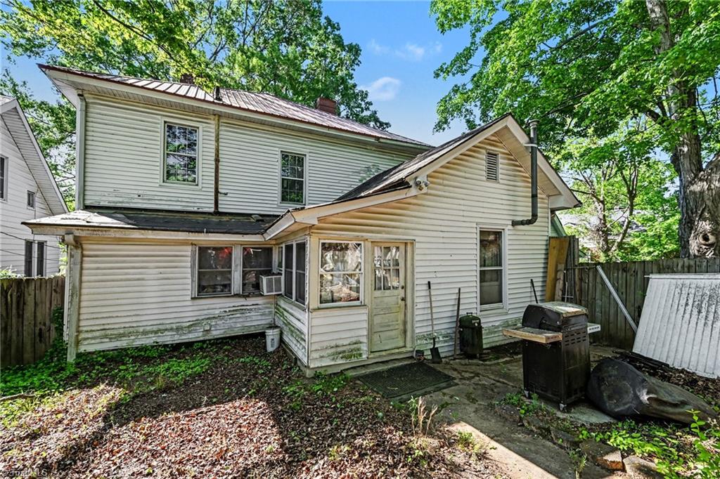 620 South Fulton Street Salisbury, NC 28144 - Photo 5 of 11