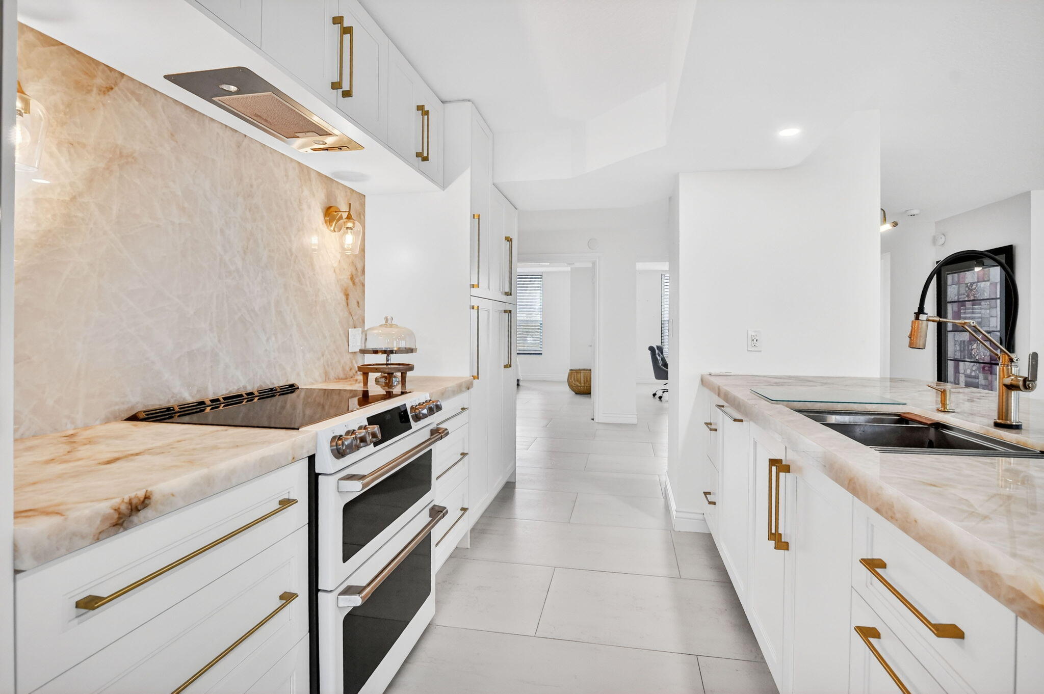 7233 Promenade Drive, Unit 101 Boca Raton, FL 33433 - Photo 3 of 59 Kitchen