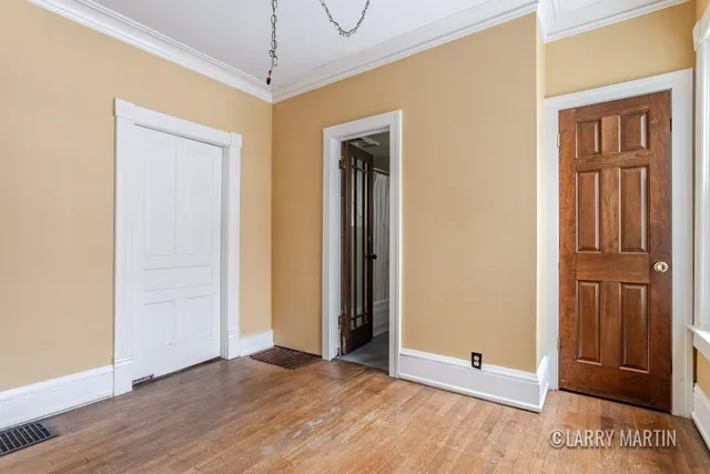 $250,000 | 55 Fitch Place Southeast, Grand Rapids, MI 49503