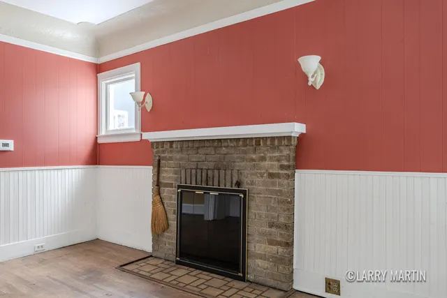 $250,000 | 55 Fitch Place Southeast, Grand Rapids, MI 49503