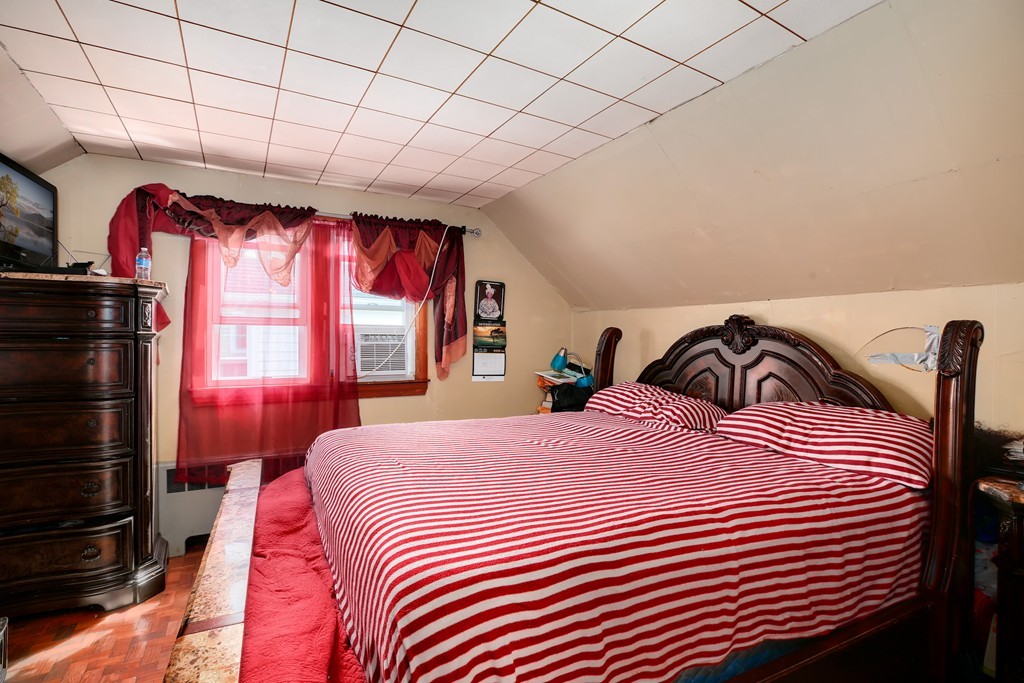 21 Lodgehill Road Boston, MA 02136 - Photo 9 of 14 Gallery Image 9