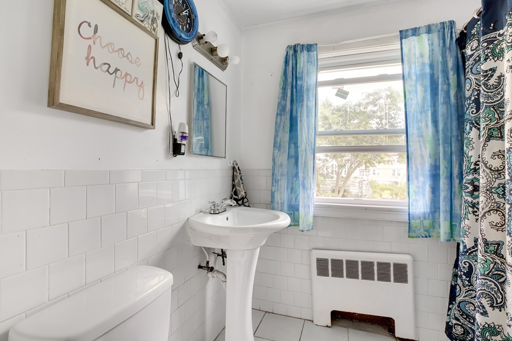 21 Lodgehill Road Boston, MA 02136 - Photo 10 of 14 Gallery Image 10
