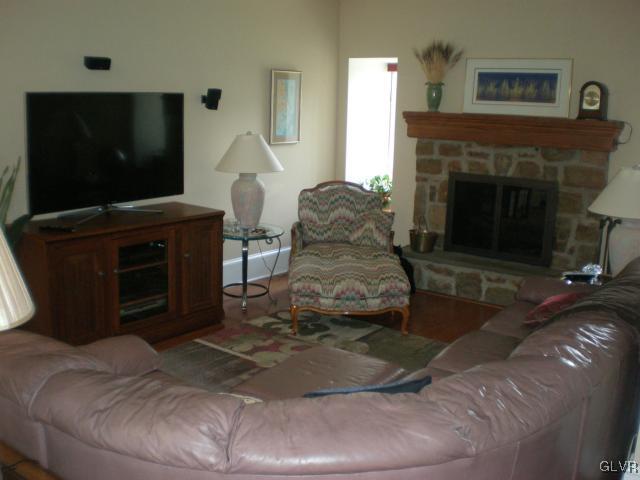1480 Springhouse Road Allentown, PA 18104 - Photo 11 of 16 Gallery Image 11