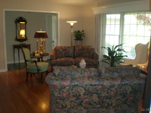 1480 Springhouse Road Allentown, PA 18104 - Photo 7 of 16 Gallery Image 7