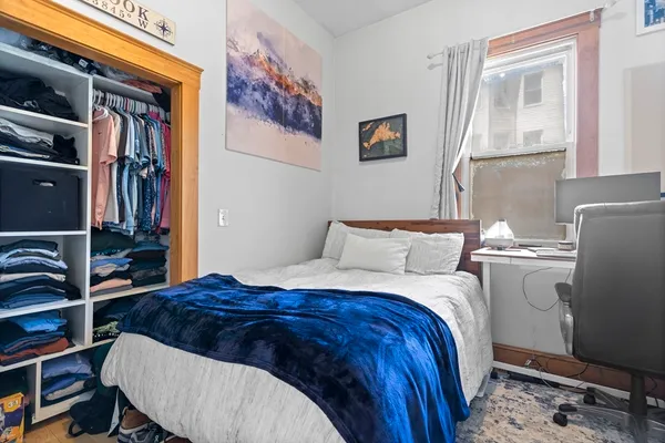 $4,900 | 137 L Street, Unit 1, Boston, MA 02127