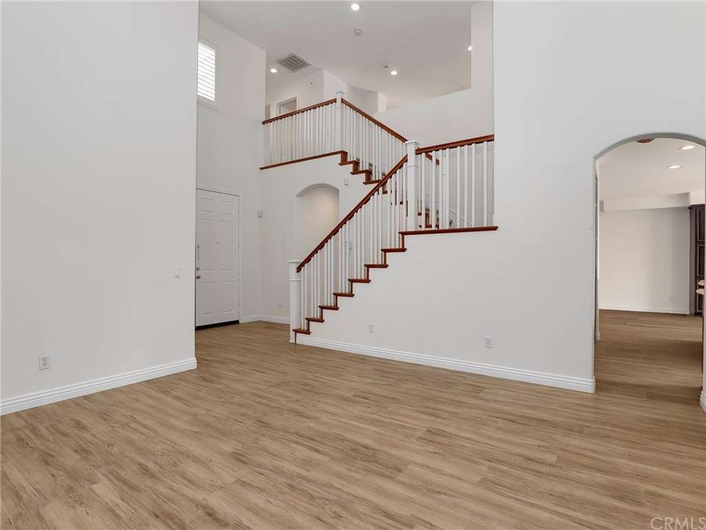 25955 Burke Place Stevenson Ranch, CA 91381 - Photo 11 of 36