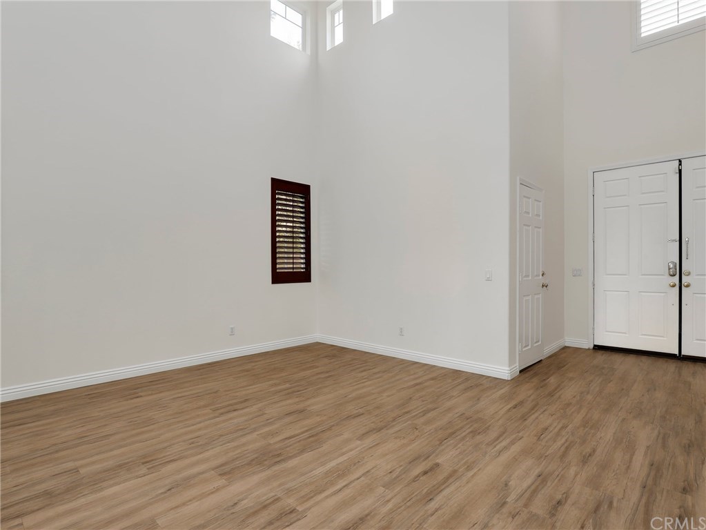 25955 Burke Place Stevenson Ranch, CA 91381 - Photo 13 of 36