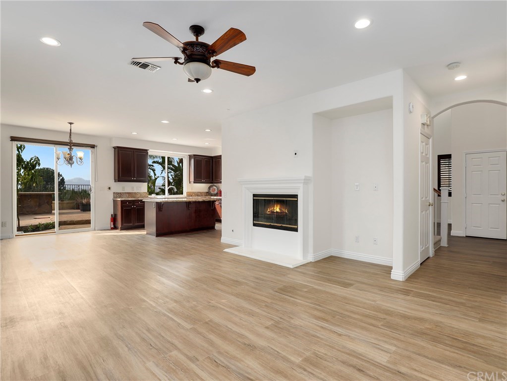 25955 Burke Place Stevenson Ranch, CA 91381 - Photo 6 of 36