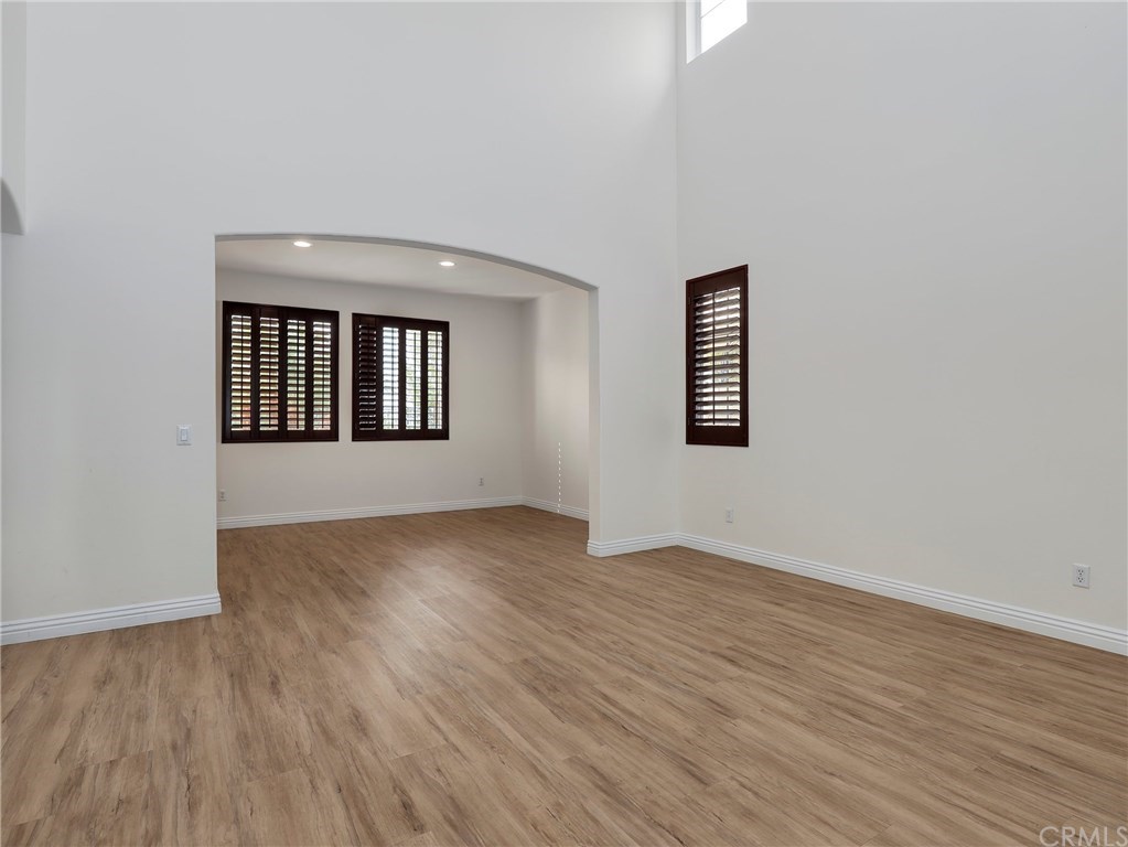 25955 Burke Place Stevenson Ranch, CA 91381 - Photo 8 of 36