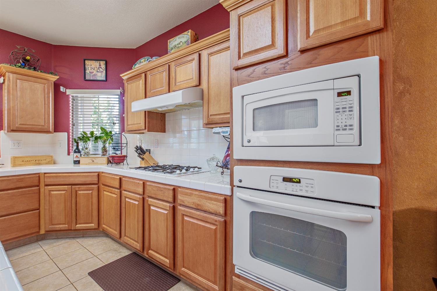 385 East Olson Avenue Reedley, CA 93654 - Photo 17 of 35 Gallery Image 17