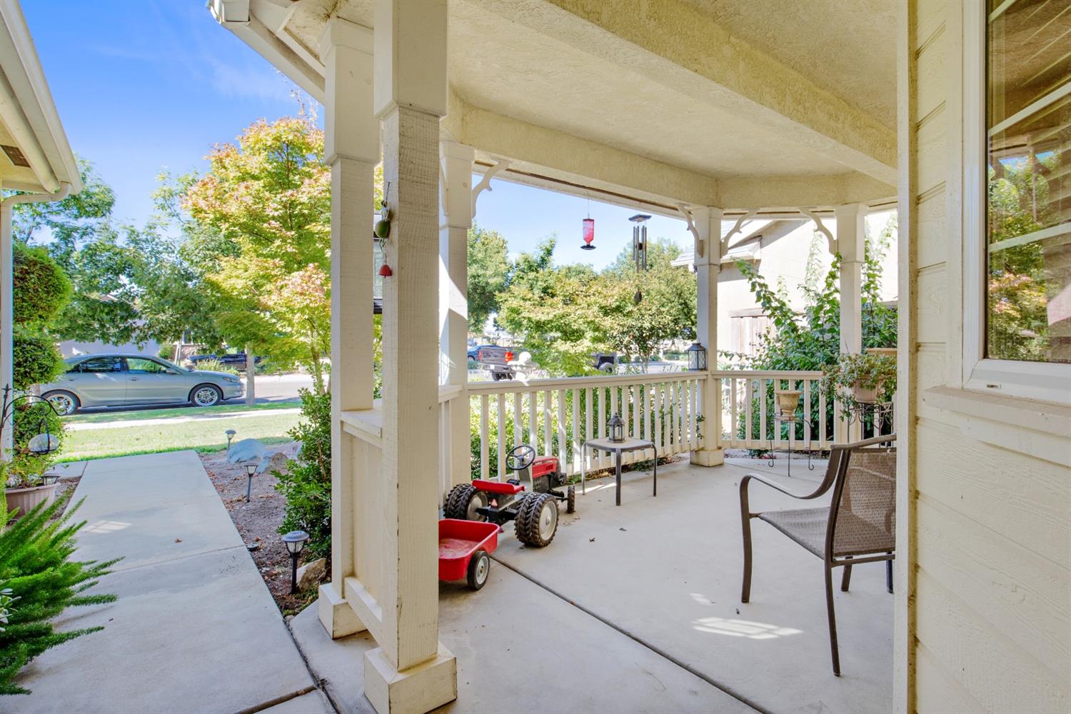 385 East Olson Avenue Reedley, CA 93654 - Photo 6 of 35 Gallery Image 6