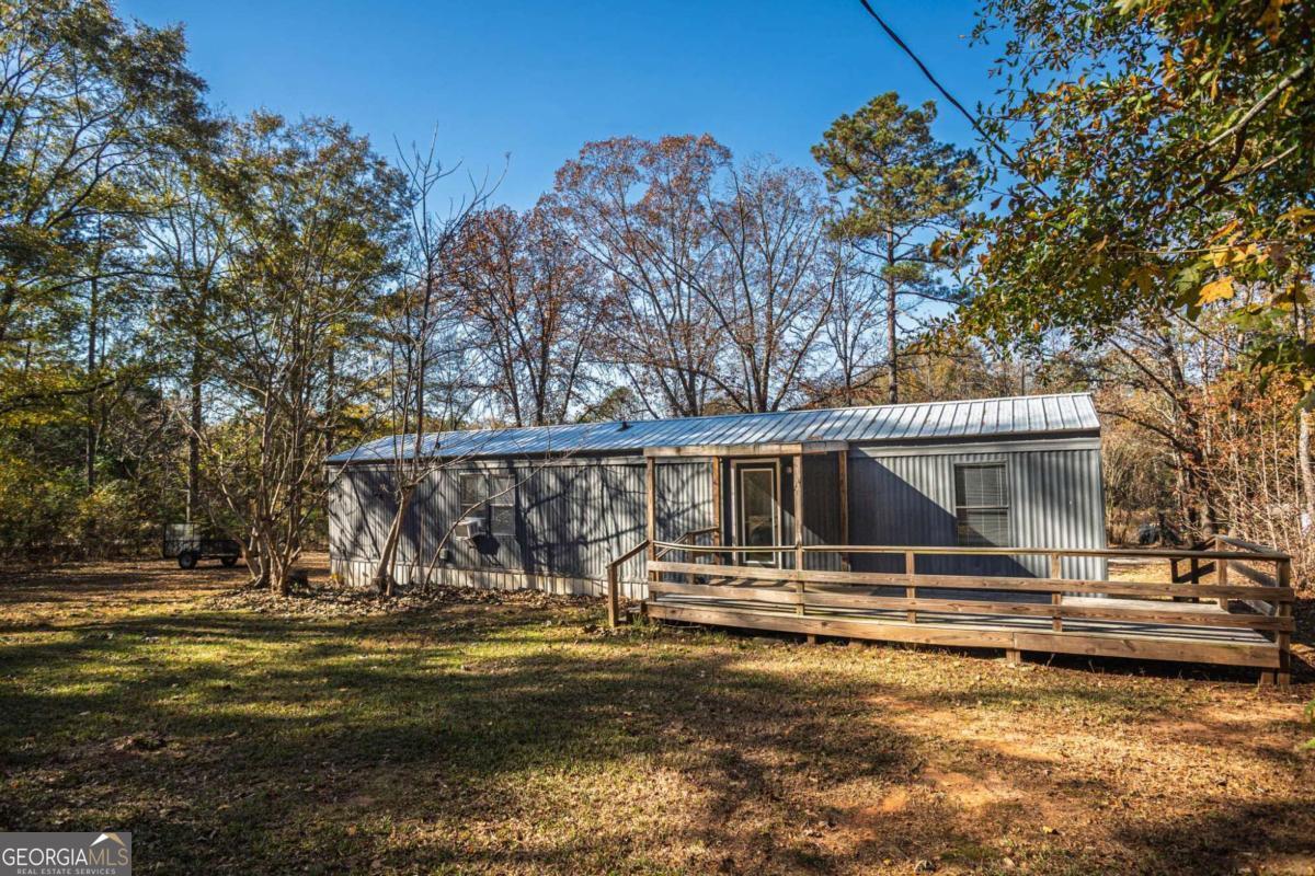 139 Anglin Road Jefferson, GA 30549 - Photo 24 of 26 a view of a house with swimming pool