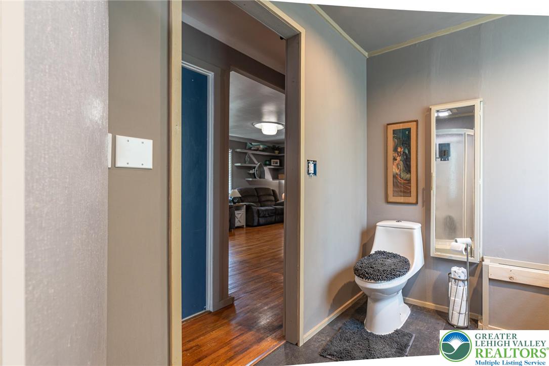 525 Royal Manor Road Easton, PA 18042 - Photo 26 of 37