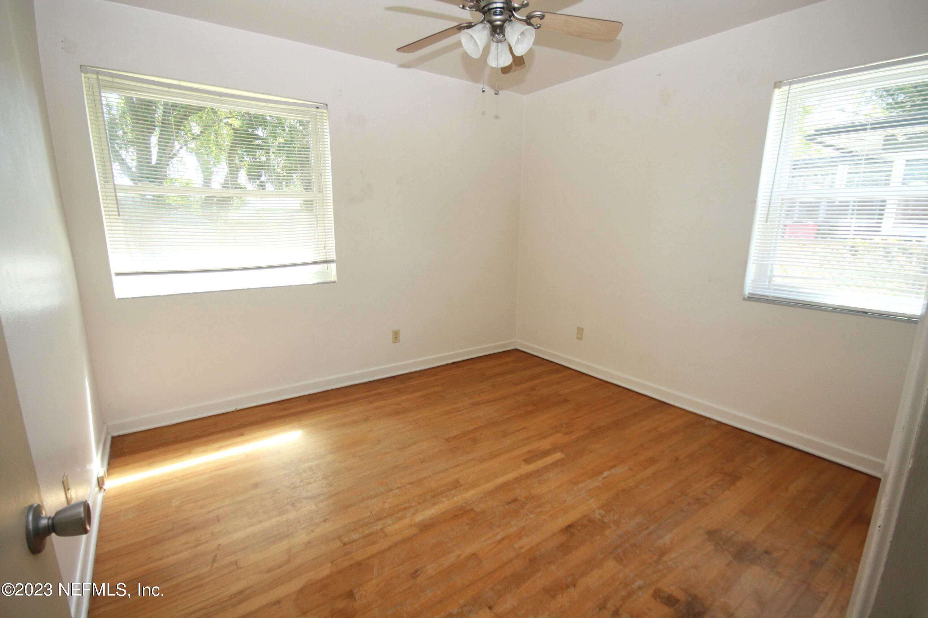 2529 Caladium Road Jacksonville, FL 32211 - Photo 8 of 19 BD3