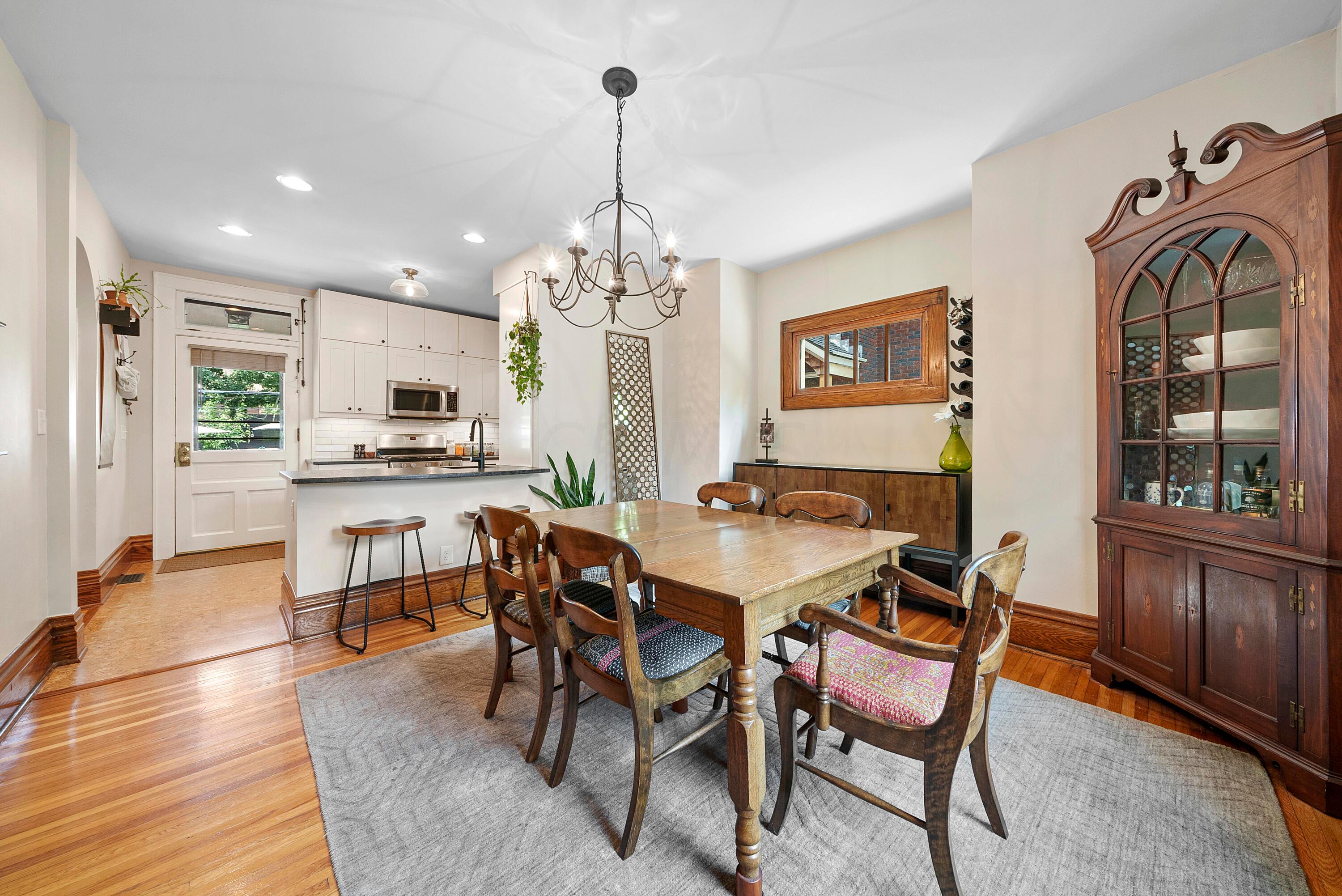 116 Fallis Road Columbus, OH 43214 - Photo 11 of 61 Dining Room