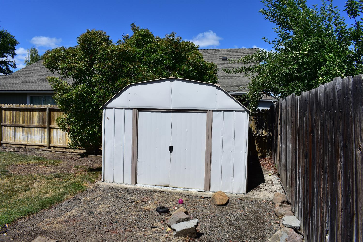 998 Ridgeview Drive Eagle Point, OR 97524 - Photo 12 of 13 Additional Photo
