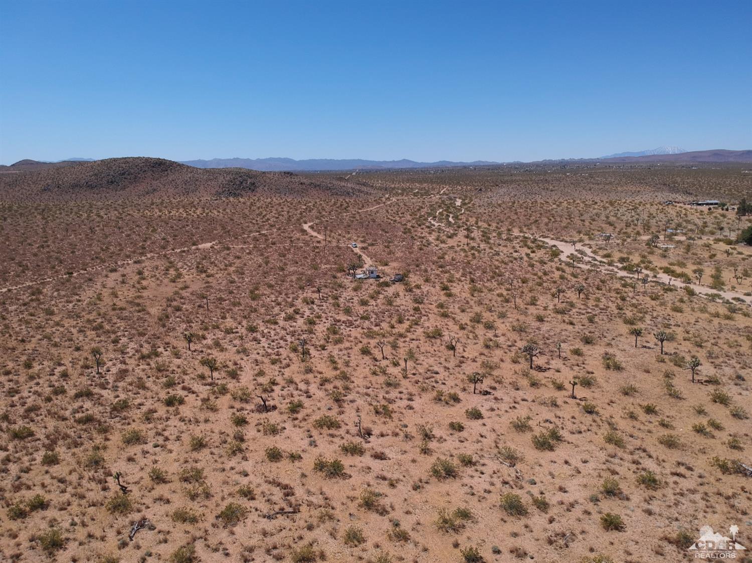 58474 Burke Road Yucca Valley, CA 92284 - Photo 8 of 15 DCIM/100MEDIA/DJI_0020.JPG