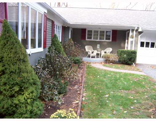 3424 Diamond Hill Road Cumberland, RI 02864 - Photo 2 of 8 Exterior Front.