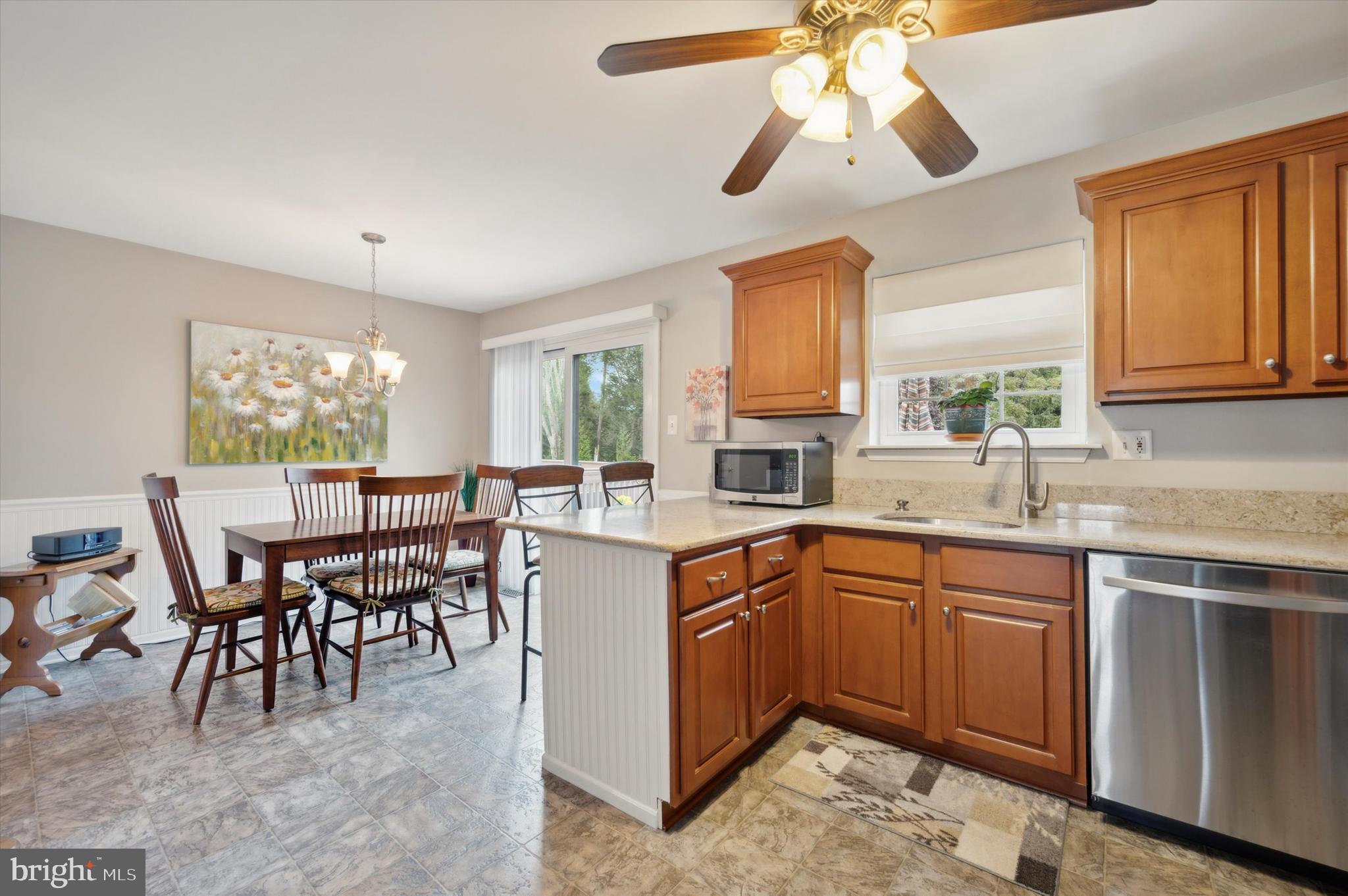 126 Bradbury Road Brookhaven, PA 19015 - Photo 6 of 16 Gallery Image 6