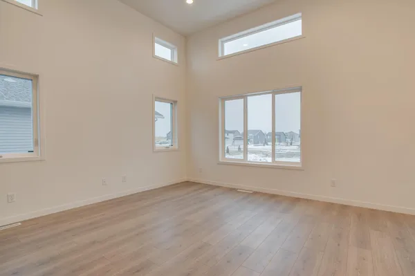 $327,200 | 2516 38th Avenue South, Moorhead, MN 56560