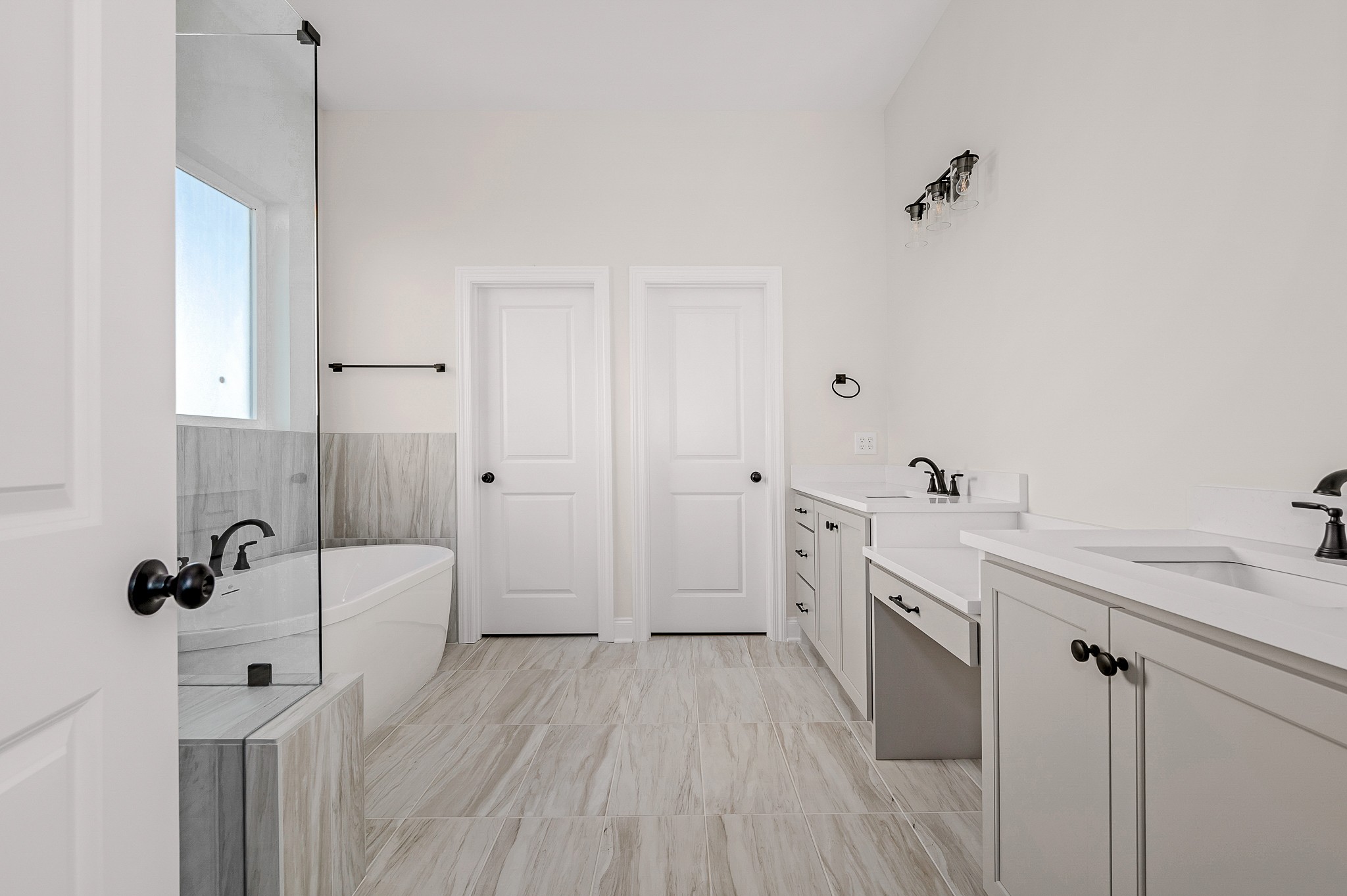 4209 McCown Way Murfreesboro, TN 37127 - Photo 14 of 29 a view of bathroom with dual sinks