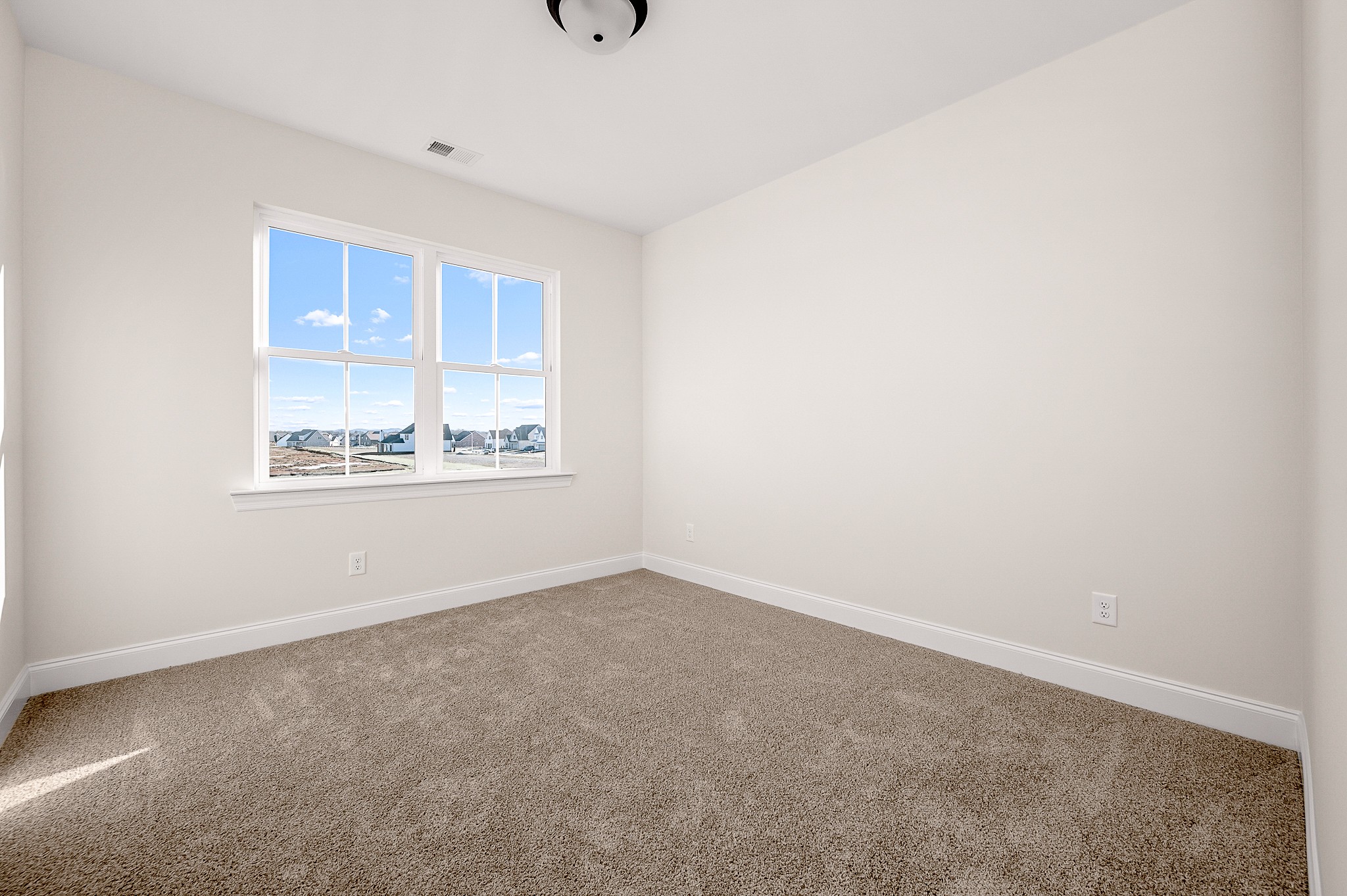 4209 McCown Way Murfreesboro, TN 37127 - Photo 23 of 29 an empty room with a window