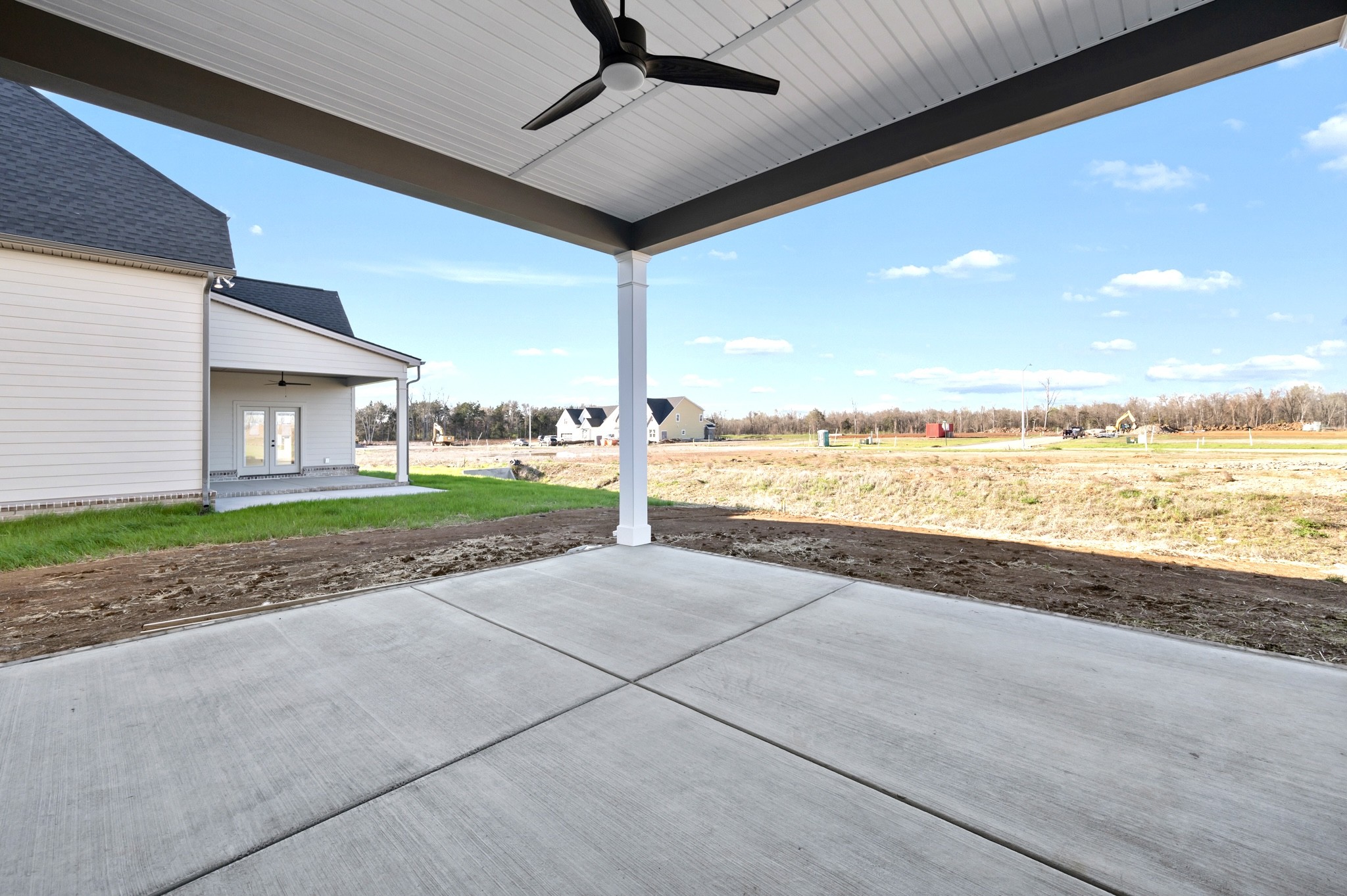 4209 McCown Way Murfreesboro, TN 37127 - Photo 28 of 29 a view of an ocean and a building