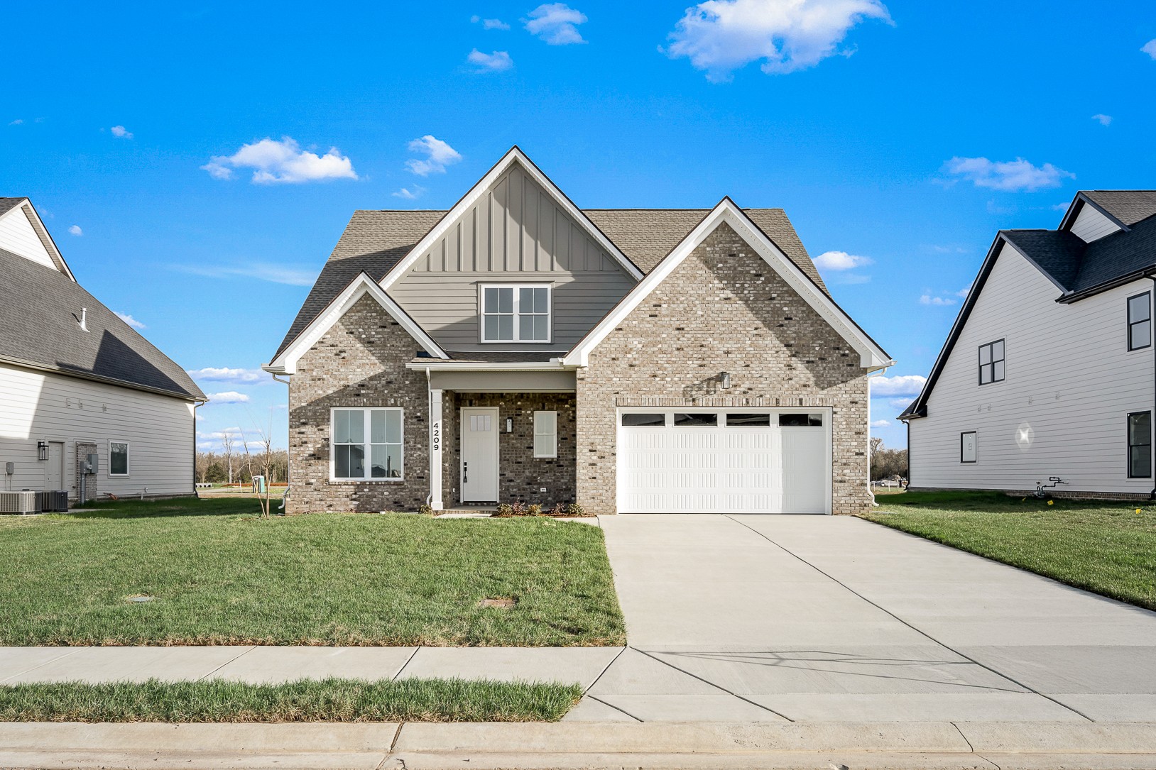 4209 McCown Way Murfreesboro, TN 37127 - Photo 3 of 29 a view of house with yard