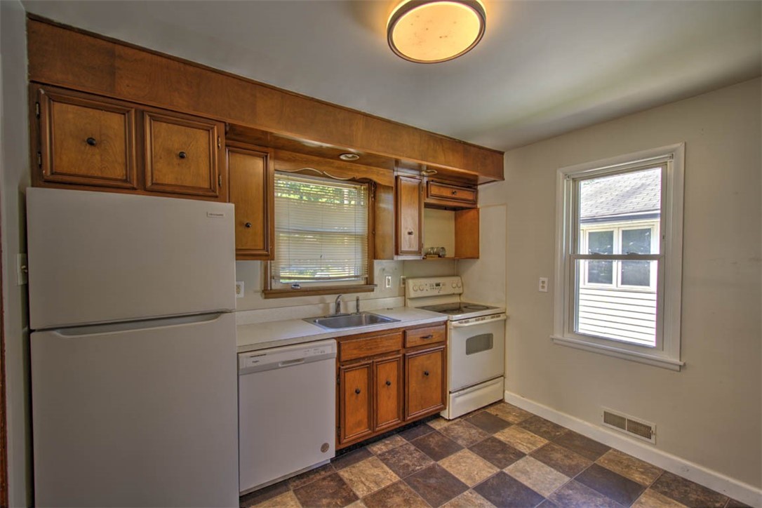 1314 East Lawrence Street Decatur, IL 62521 - Photo 12 of 24