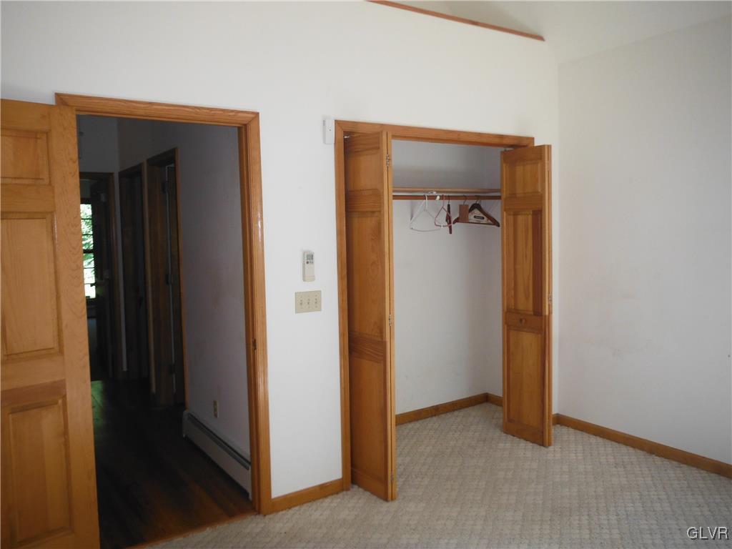 628 Sunset Road Stroudsburg, PA 18360 - Photo 16 of 36 Gallery Image 16