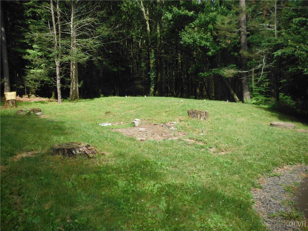 628 Sunset Road Stroudsburg, PA 18360 - Photo 6 of 36 Gallery Image 6