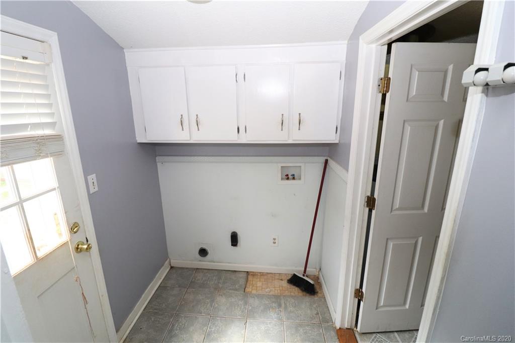 517 Holiday Road Gastonia, NC 28054 - Photo 27 of 38 Gallery Image 27