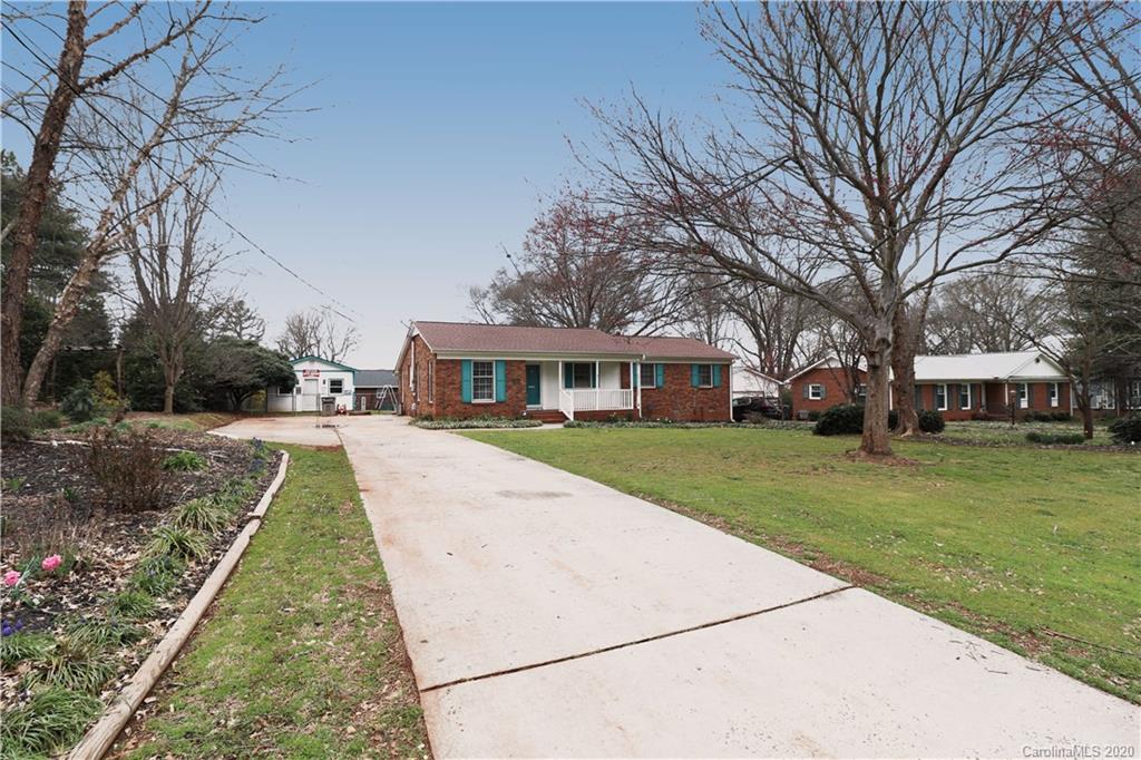 517 Holiday Road Gastonia, NC 28054 - Photo 37 of 38 Gallery Image 37