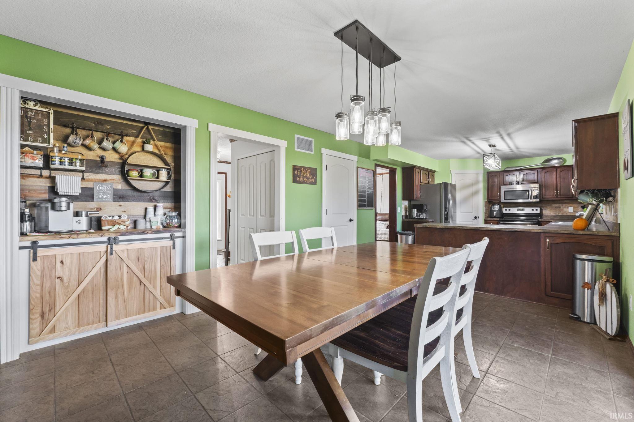 17411 Indianapolis Road Yoder, IN 46798 - Photo 15 of 34