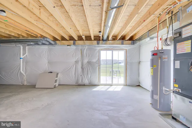 a view of house with garden