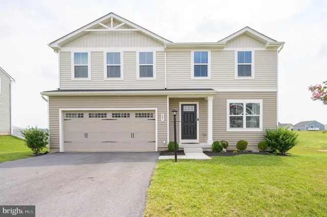 $379,000 | 285 Sanctuary Drive, Hedgesville, WV 25427