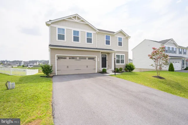 $379,000 | 285 Sanctuary Drive, Hedgesville, WV 25427