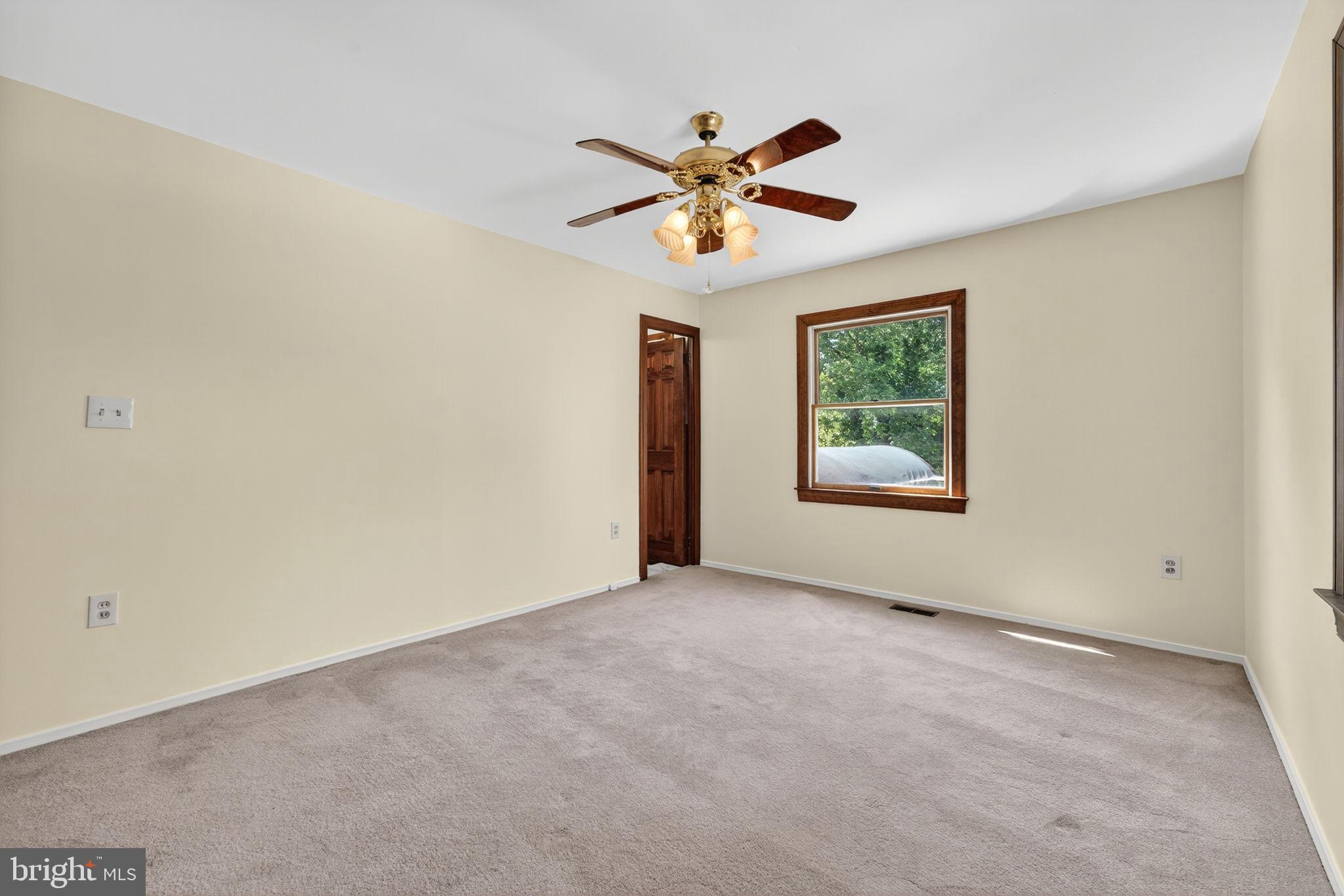 107 Roszel Road Winchester, VA 22601 - Photo 42 of 87 Primary Bedroom with Ceiling Fan